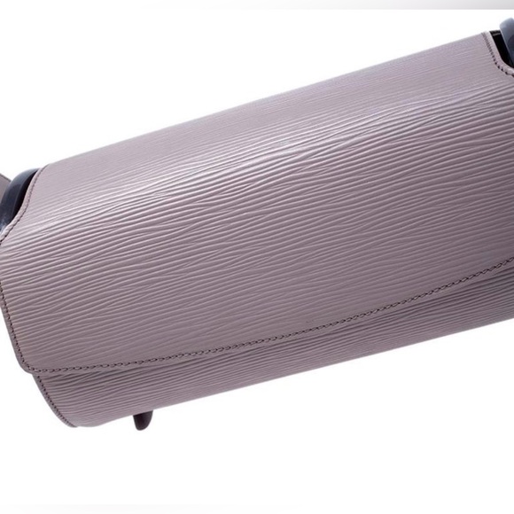 🎊SOLD🎊NWOT ✨Louis Vuitton Epi Nocturne Lilac PM - Picture 8 of 13